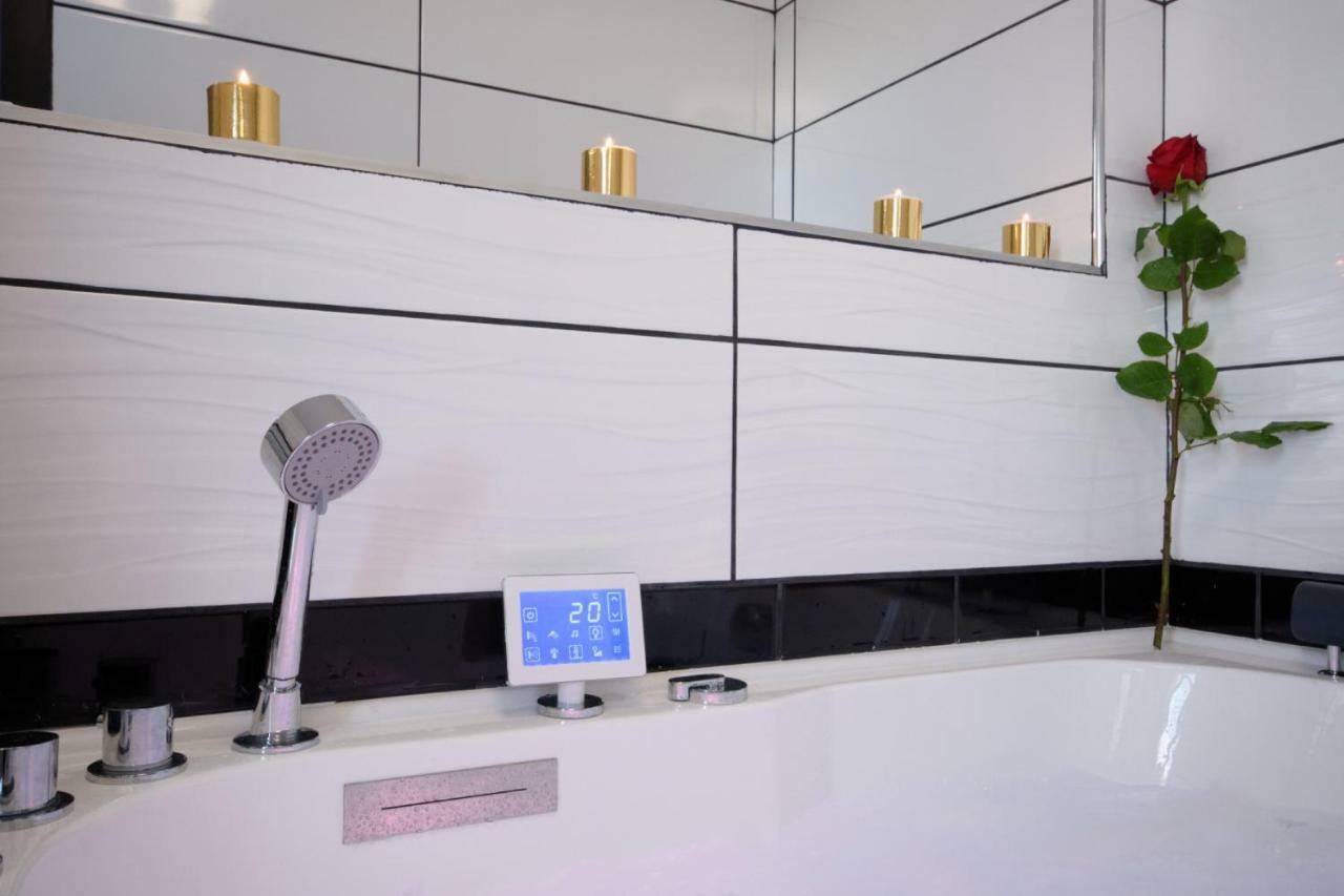 Mv Suite & Spa Реймс Экстерьер фото